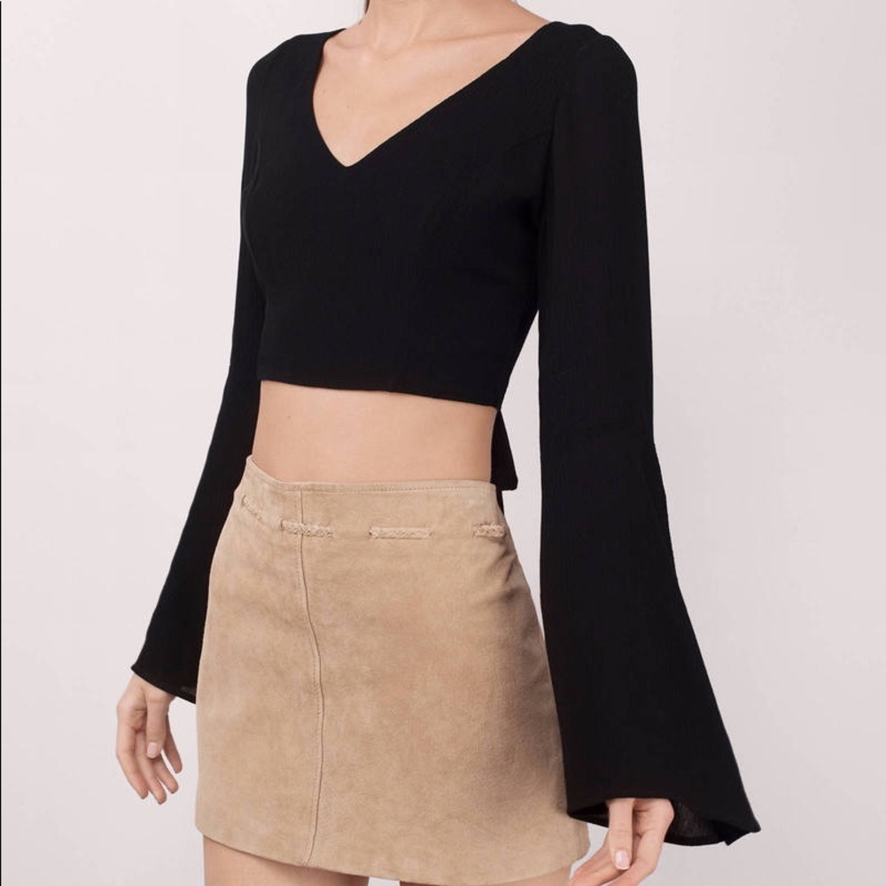 NWOT HIPPIE CHIC BOHO BELL SLEEVE CROP PEASANT TOP
